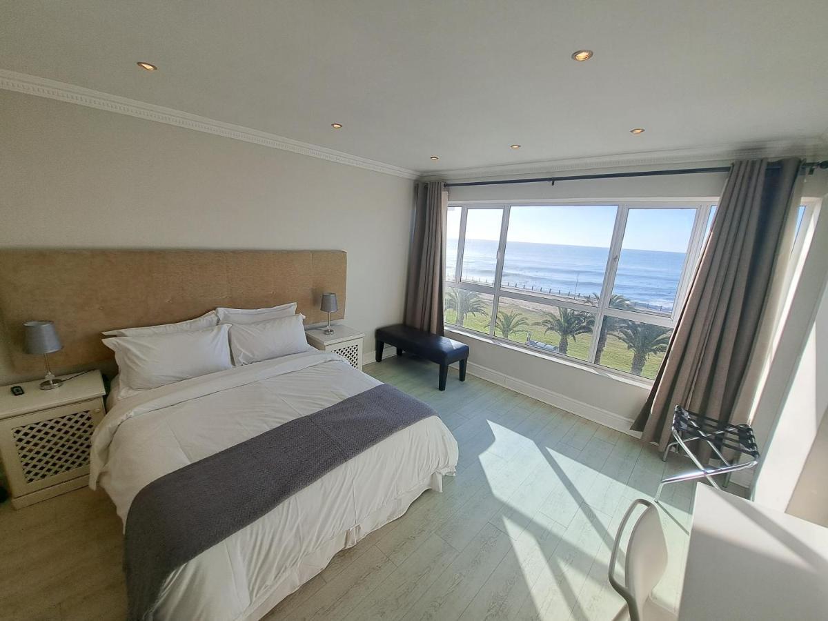 3 Bedroom Sea Facing Family Apartment Cape Town Moullie Point Cidade Do Cabo Exterior foto