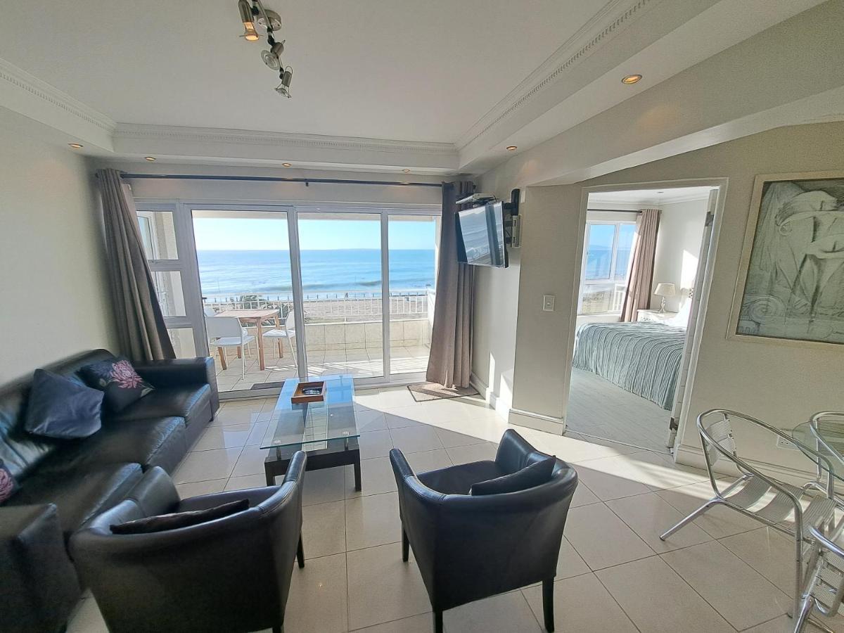 3 Bedroom Sea Facing Family Apartment Cape Town Moullie Point Cidade Do Cabo Exterior foto