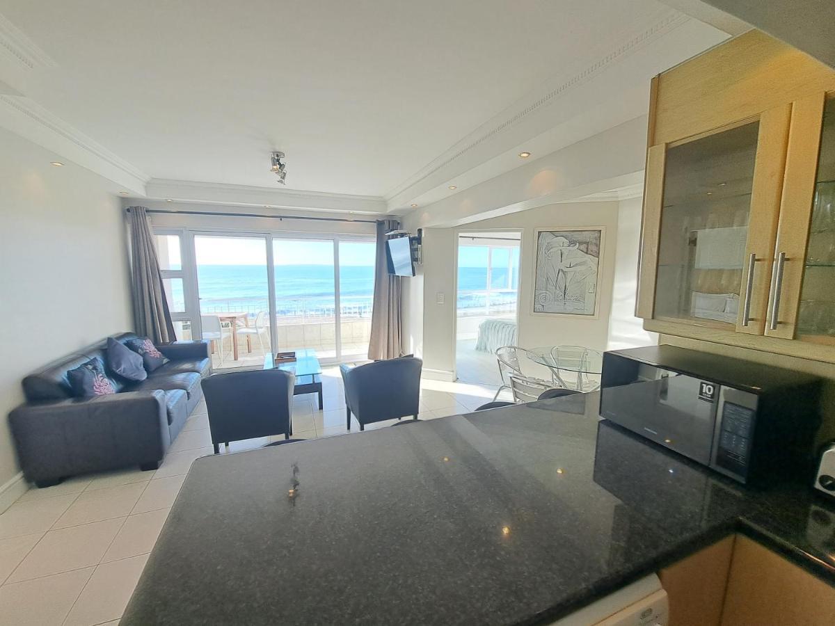 3 Bedroom Sea Facing Family Apartment Cape Town Moullie Point Cidade Do Cabo Exterior foto