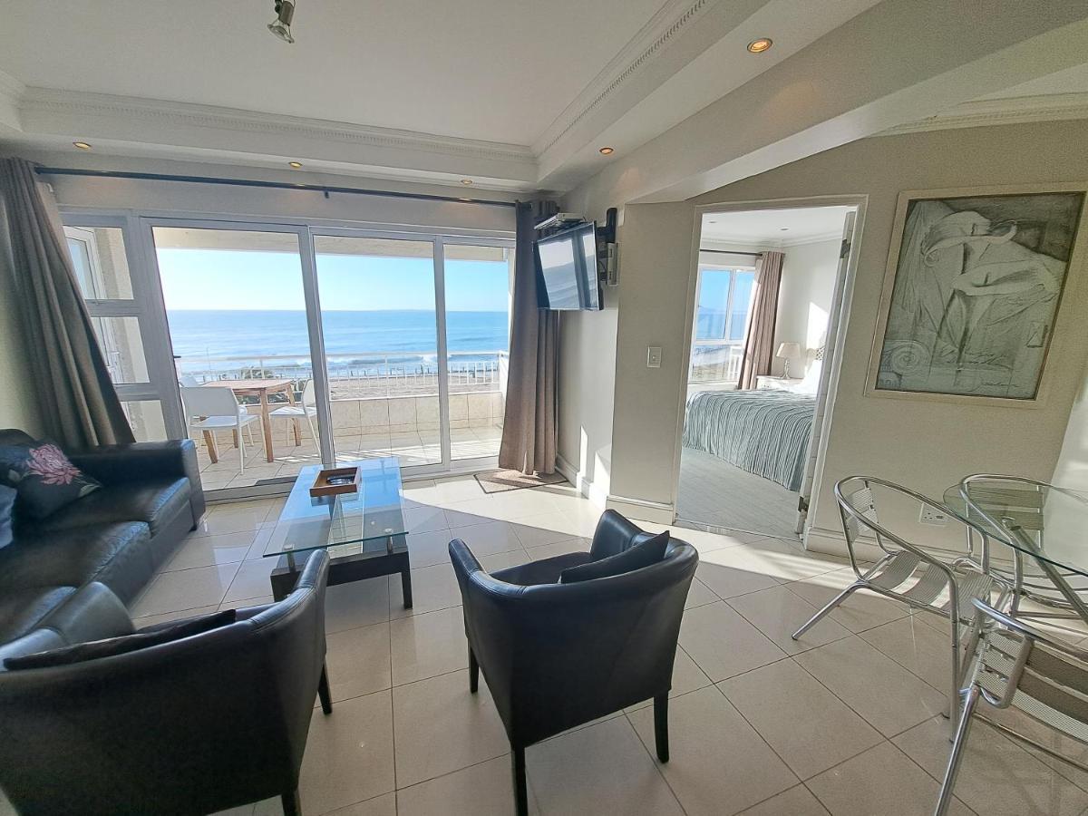 3 Bedroom Sea Facing Family Apartment Cape Town Moullie Point Cidade Do Cabo Exterior foto