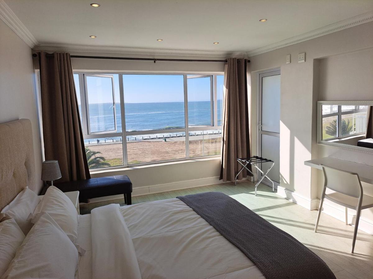 3 Bedroom Sea Facing Family Apartment Cape Town Moullie Point Cidade Do Cabo Exterior foto